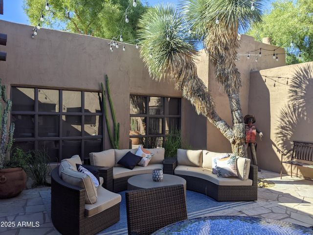 1503 INDIAN ROCK Road, Carefree, AZ 85377