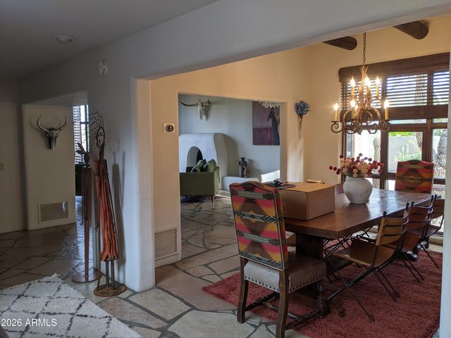 1503 INDIAN ROCK Road, Carefree, AZ 85377