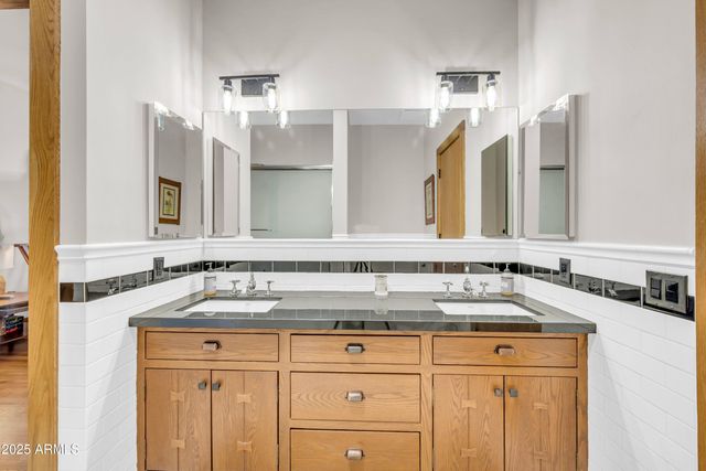 5926 E Vernon Avenue, Scottsdale, AZ 85257