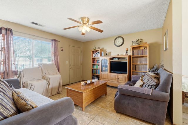 2611 Hanna Avenue, Corcoran, CA 93212