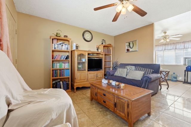 2611 Hanna Avenue, Corcoran, CA 93212