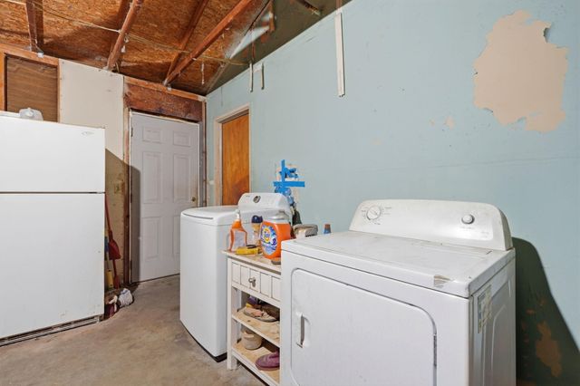 2611 Hanna Avenue, Corcoran, CA 93212