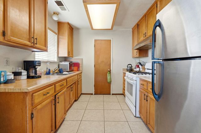 2611 Hanna Avenue, Corcoran, CA 93212