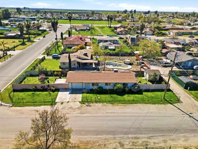 2611 Hanna Avenue, Corcoran, CA 93212