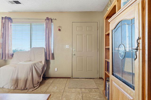 2611 Hanna Avenue, Corcoran, CA 93212