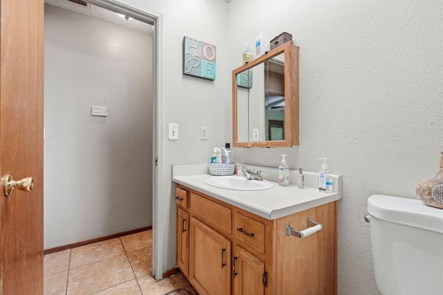 2611 Hanna Avenue, Corcoran, CA 93212