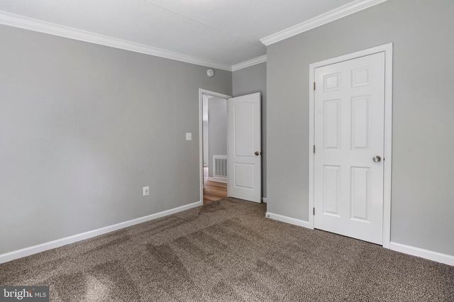 276 WALNUT HILL DR, Harpers Ferry, WV 25425