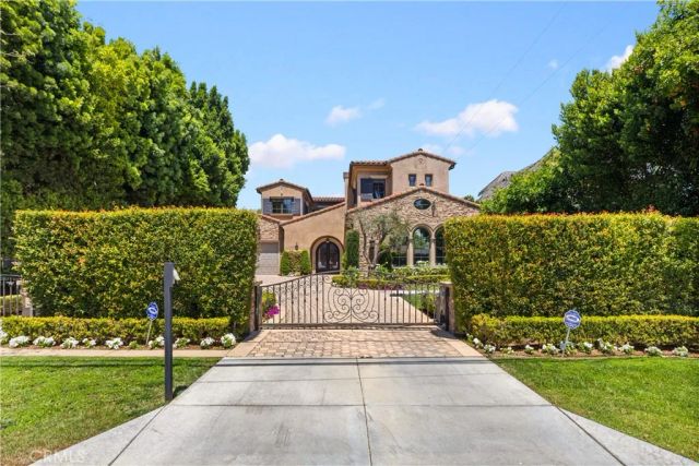 423 W Lemon Avenue, Arcadia, CA 91007