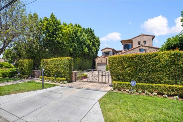 423 W Lemon Avenue, Arcadia, CA 91007