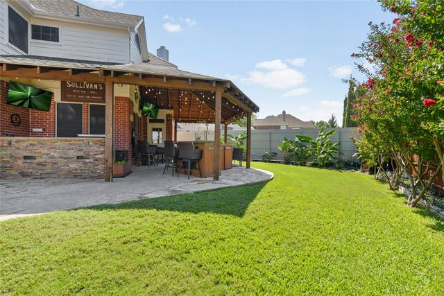 1937 Bear Run Drive, Grapevine, TX 76051