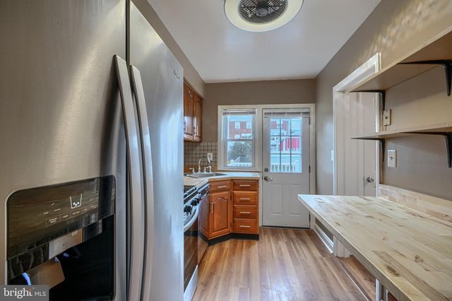 106 LYNDALE AVE, Nottingham, MD 21236