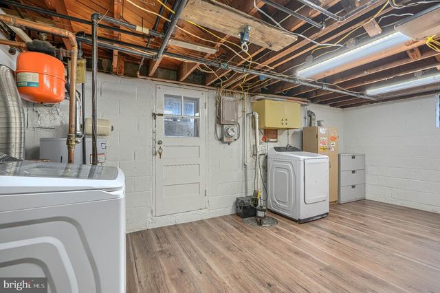 106 LYNDALE AVE, Nottingham, MD 21236