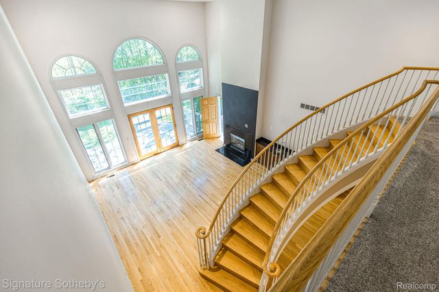 2855 Cranbrook Ridge Court, Oakland Charter Township, MI 48306