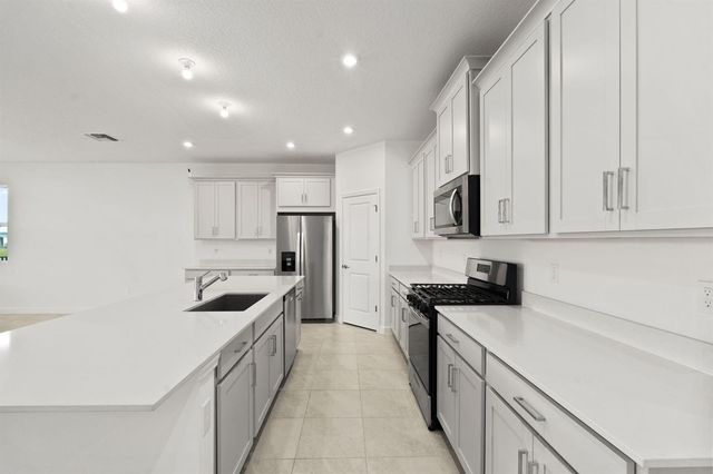 14499 SW Woodford Way, Port St. Lucie, FL 34987