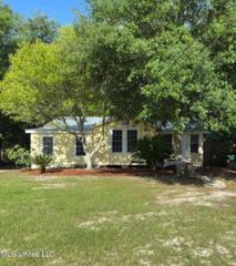 153 Saint Peter Street, Biloxi, MS 39530
