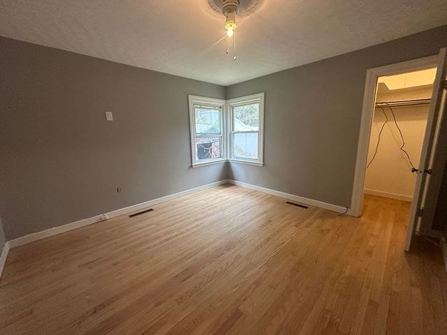 257 June St 1, Worcester, MA 01602