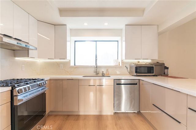 4255 Conestoga Drive, Lancaster, CA 93536