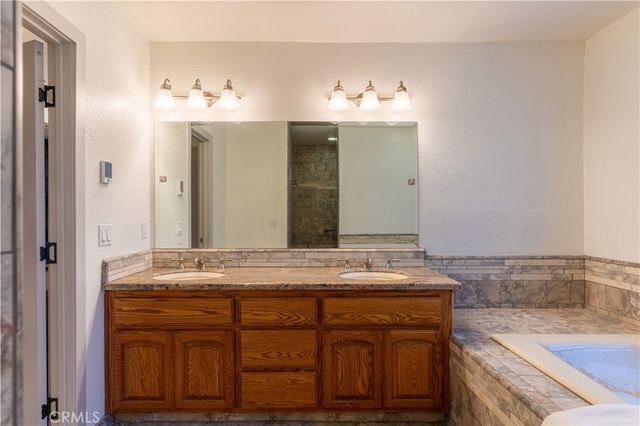 4255 Conestoga Drive, Lancaster, CA 93536