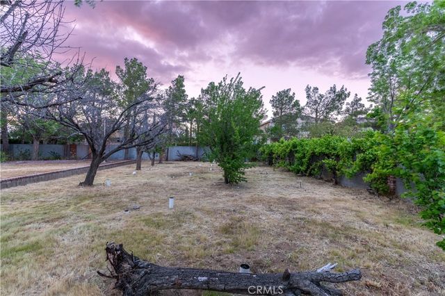 4255 Conestoga Drive, Lancaster, CA 93536