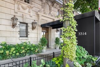 3314 N Lake Shore Drive 7D, Chicago, IL 60657