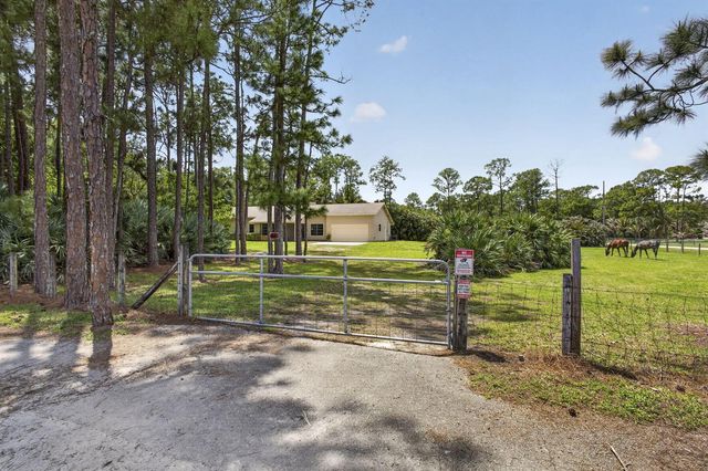 6045 Hall Boulevard, Loxahatchee, FL 33470