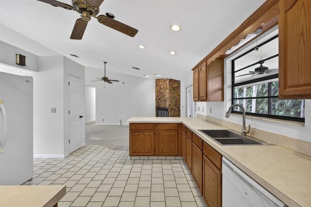 6045 Hall Boulevard, Loxahatchee, FL 33470