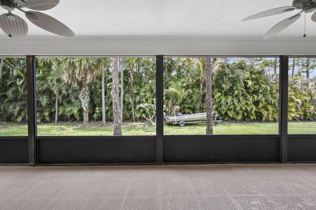 6045 Hall Boulevard, Loxahatchee, FL 33470