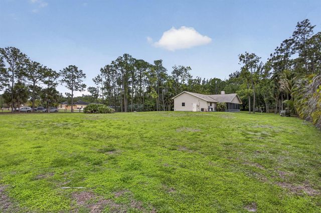 6045 Hall Boulevard, Loxahatchee, FL 33470