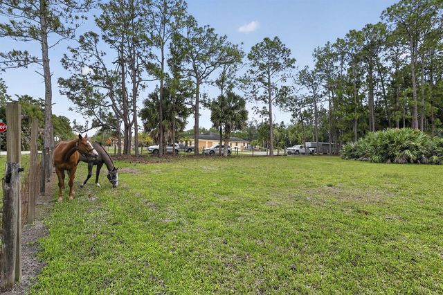 6045 Hall Boulevard, Loxahatchee, FL 33470