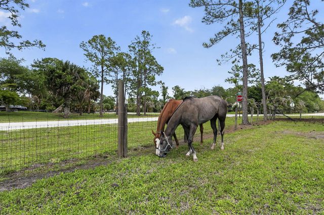 6045 Hall Boulevard, Loxahatchee, FL 33470