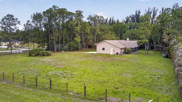 6045 Hall Boulevard, Loxahatchee, FL 33470