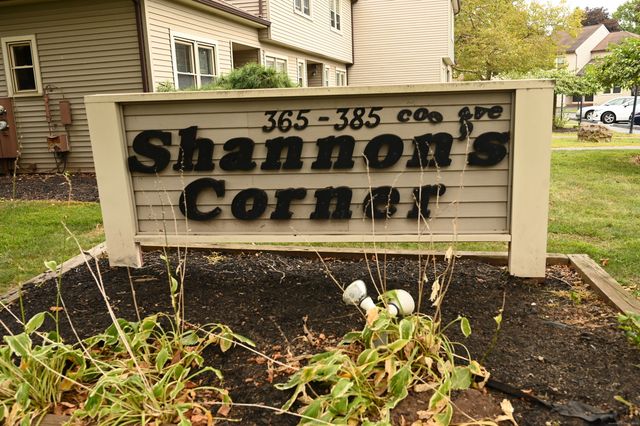 375 Coe Avenue APT 22, East Haven, CT 06512