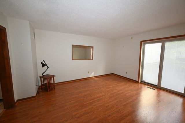 375 Coe Avenue APT 22, East Haven, CT 06512