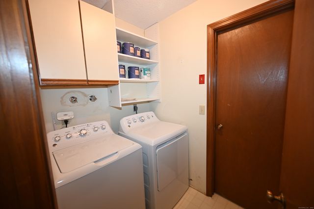 375 Coe Avenue APT 22, East Haven, CT 06512