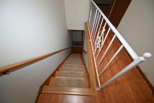 375 Coe Avenue APT 22, East Haven, CT 06512