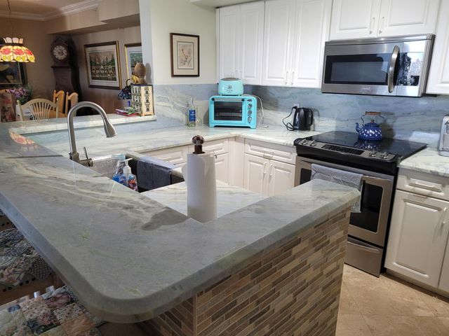 3594 S Ocean Boulevard 906, Highland Beach, FL 33487