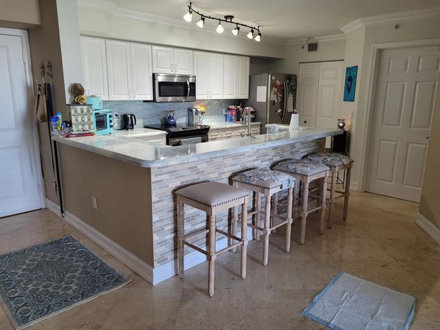 3594 S Ocean Boulevard 906, Highland Beach, FL 33487