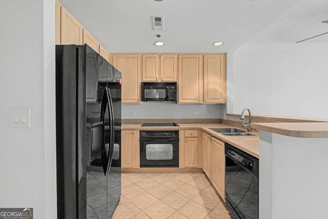 285 Centennial Olympic Park Drive NW 707, Atlanta, GA 30313