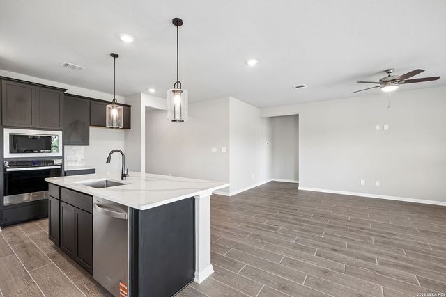 1406 Arcadian Rose, San Antonio, TX 78245