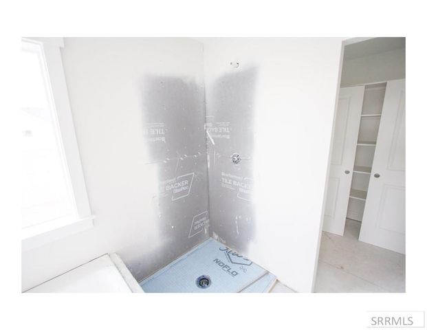 1736 S Bellagio Drive, Ammon, ID 83401