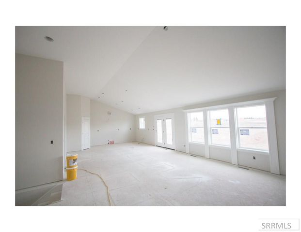 1736 S Bellagio Drive, Ammon, ID 83401