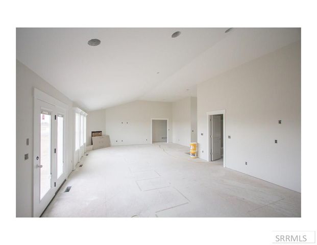 1736 S Bellagio Drive, Ammon, ID 83401