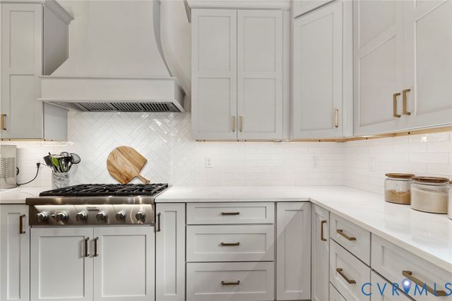 12213 Capwell Dr, Midlothian, VA 23113