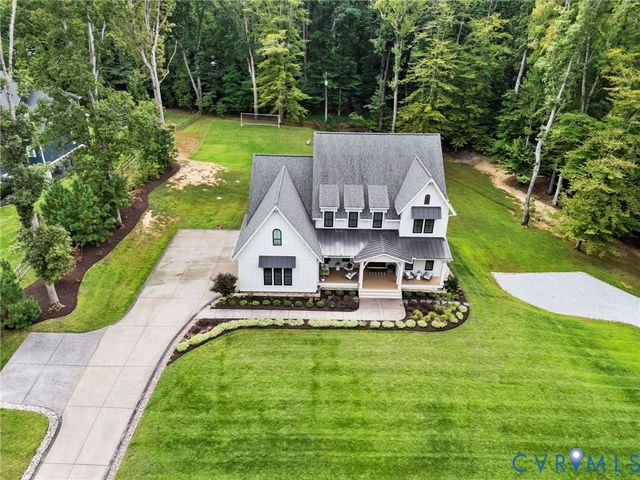 12213 Capwell Dr, Midlothian, VA 23113