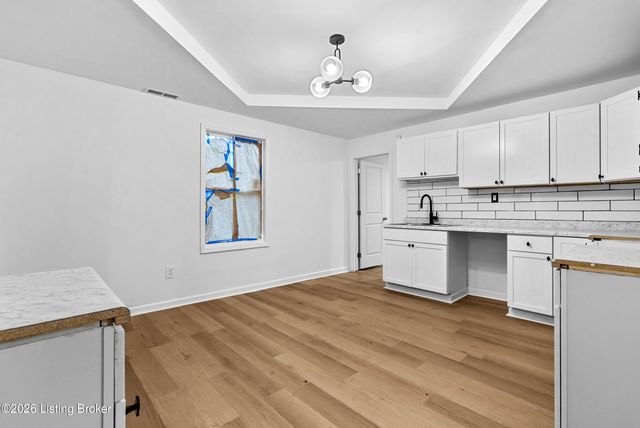 1830 W Main St, Louisville, KY 40203