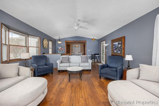 1757 4th Street, Grand Rapids, MI 49504