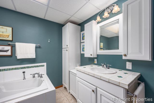 1757 4th Street, Grand Rapids, MI 49504