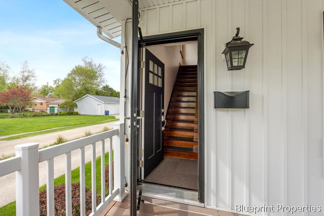 1757 4th Street, Grand Rapids, MI 49504