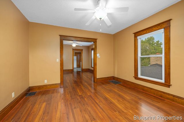 1757 4th Street, Grand Rapids, MI 49504