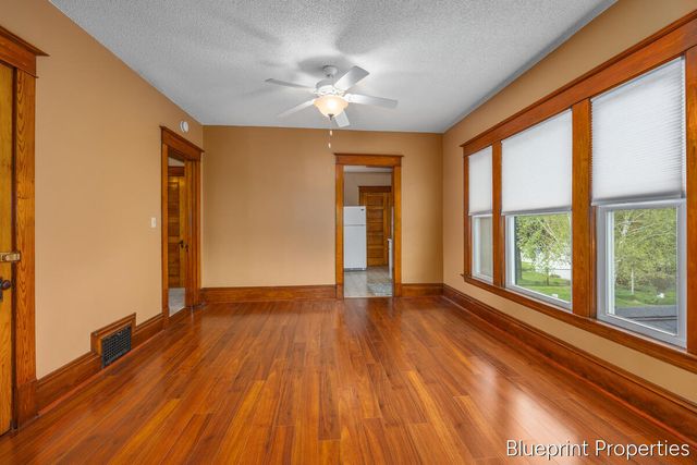 1757 4th Street, Grand Rapids, MI 49504